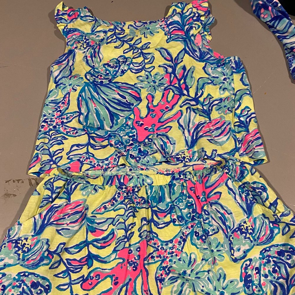 VGUC Lilly Pulitzer Girls 2 piece Skort Set - Size Large